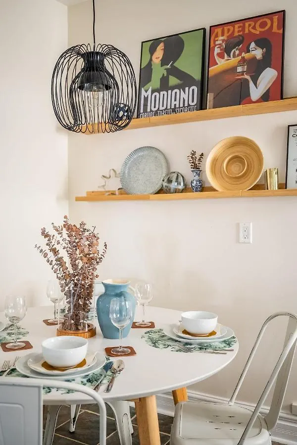Modern 1Br Condo - Near Trinity Bellwoods Park Toronto 0*,  Canada