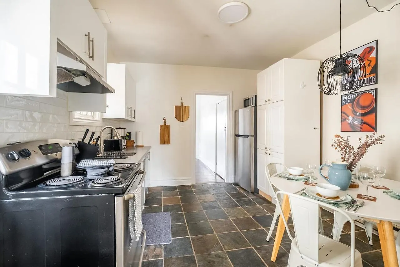 Apartment Modern 1Br Condo - Near Trinity Bellwoods Park Toronto
